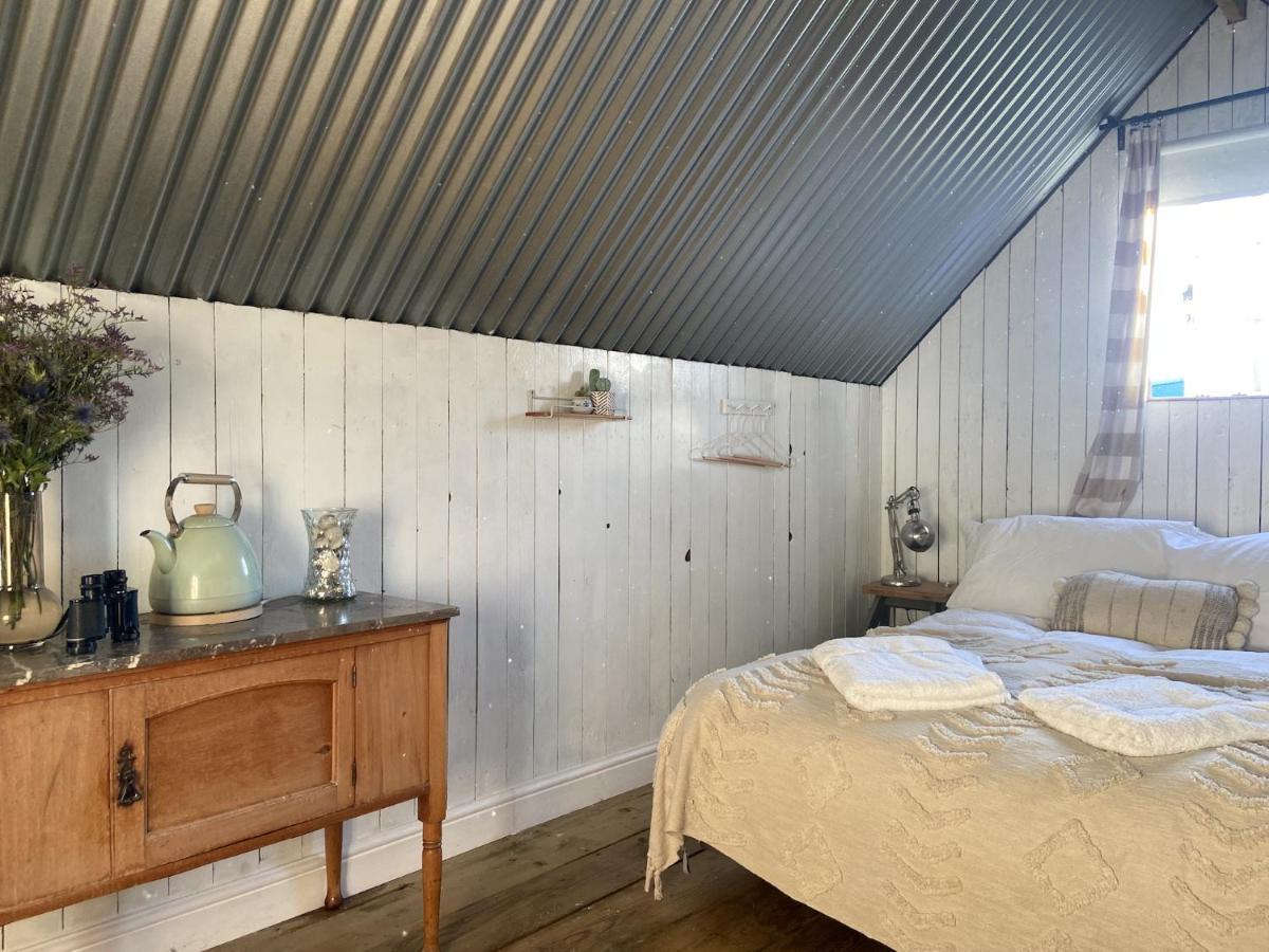 Fen Meadows Glamping - Luxury Cabins And Bell Tents Cambridge  Kültér fotó